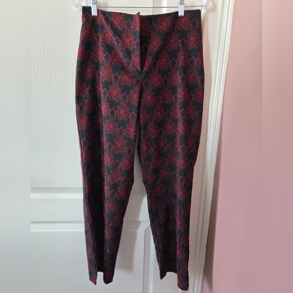 Worthington Black and Red Patterned‎ Straight Leg Pants